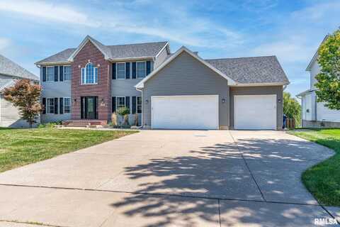 5581 KRISTI Lane, Bettendorf, IA 52722