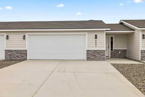 993 Duke Lane, West Richland, WA 99353