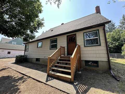 404 E Fairview St., Colfax, WA 99111