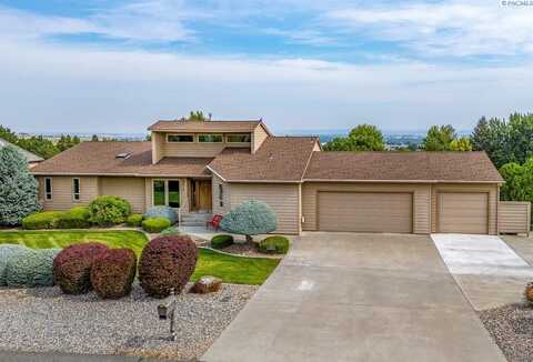 2636 Quarterhorse Way, Richland, WA 99352