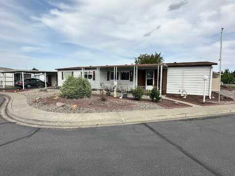 7901 W Clearwater Ave., Kennewick, WA 99336