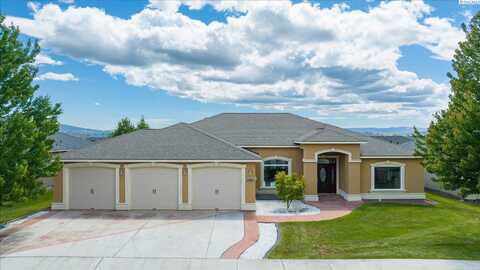 3041 Bluffs Drive, Richland, WA 99354