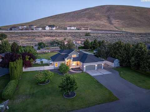 7006 Glenbrook Loop, West Richland, WA 99353