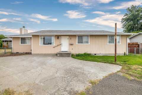 2213 Road 35, Pasco, WA 99301