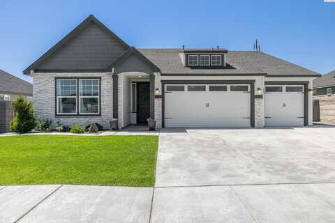 601 Annapurna Ave, West Richland, WA 99353