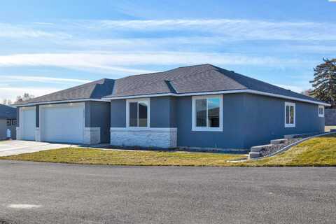 4109 Rd 96, Pasco, WA 99301