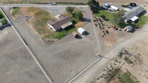 3015 Columbia River Rd, Pasco, WA 99301