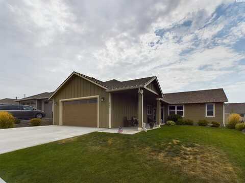 3782 S Taft St, Kennewick, WA 99338