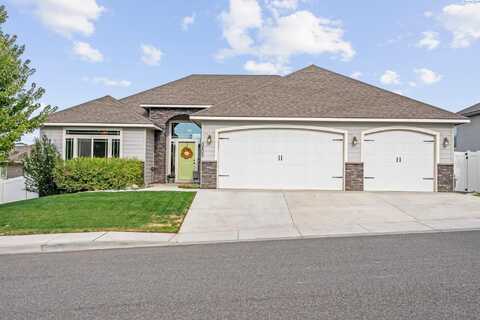 3205 S Wilson Pl, Kennewick, WA 99338