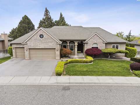 3408 W 42nd Pl, Kennewick, WA 99337