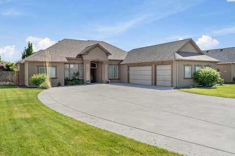 6455 Polaris St, West Richland, WA 99353