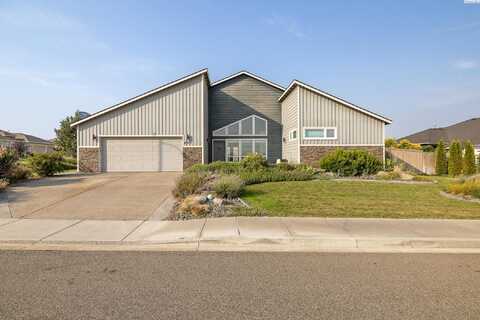 4915 Tamarisk Drive, Pasco, WA 99301