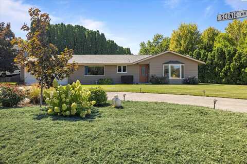 1301 Scenic Dr, Prosser, WA 99350