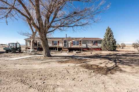 46911 Fields Rd, Avondale, CO 81022