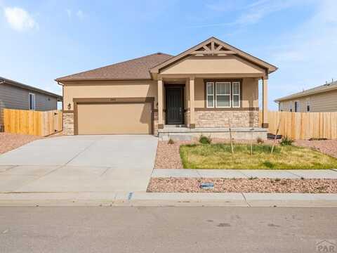 3414 Bella Luna Dr, Pueblo, CO 81001