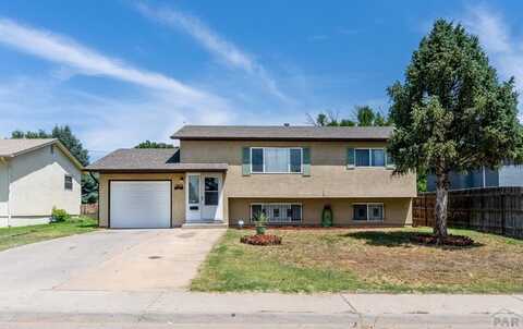 3919 Lancaster Dr, Pueblo, CO 81005