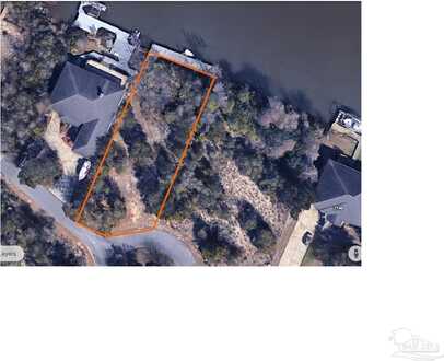 2014 Mackey Key Dr, Pensacola, FL 32514