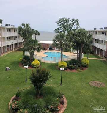 710 Scenic Hwy, Pensacola, FL 32503