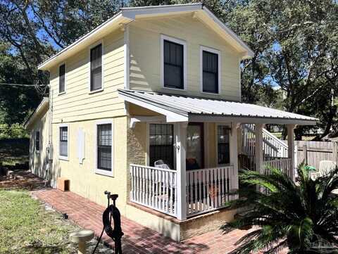 5850 Galvez Rd, Pensacola, FL 32507