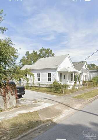 410 E Desoto, Pensacola, FL 32501