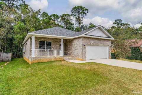 7672 Old Hickory Dr, Pensacola, FL 32507