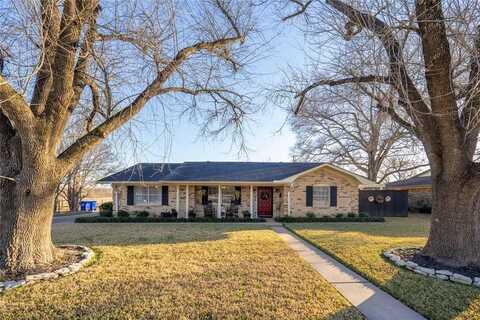 1307 Plantation Dr, CROCKETT, TX 75835