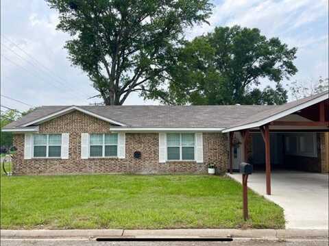 122 village way st, CROCKETT, TX 75835