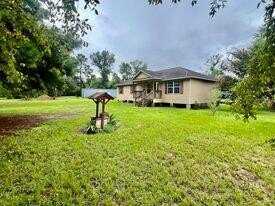 244 cottenwood, Latexo, TX 75839