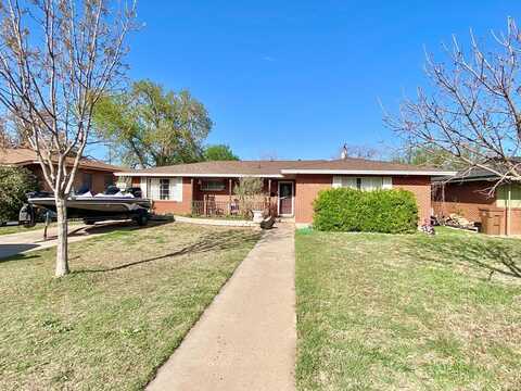 1745 Purdue Ave, Big Spring, TX 79720