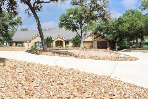 216 Skippin Stone, Concan, TX 78838