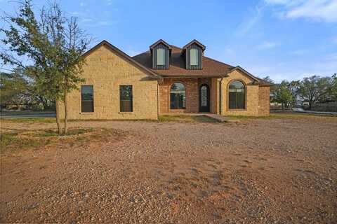 103 Echols Dr, Coahoma, TX 79720