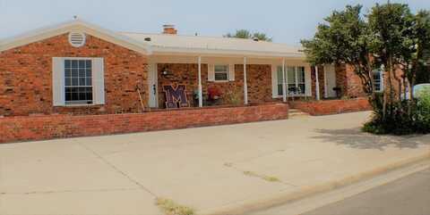 2613 Haynes Dr, Midland, TX 79705