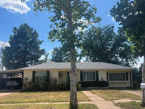 1425 Waco St, Colorado City, TX 79512