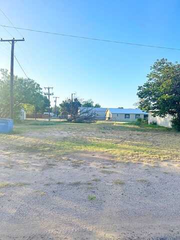 407 South Ave, Coahoma, TX 79511