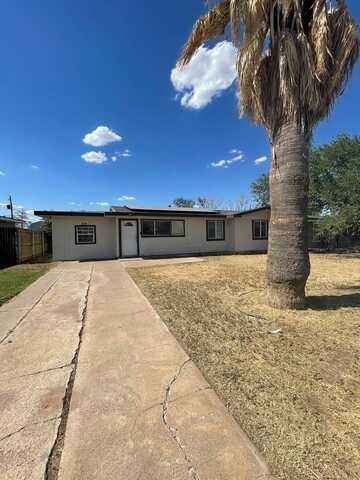 3114 Thomas Ave, Midland, TX 79701