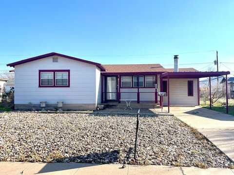 1400 Castle Rd, Odessa, TX 79762