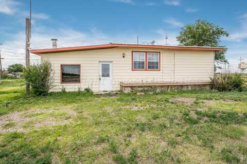 1105 W 2nd Ave, White Deer, TX 79097