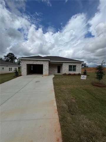 7177 King Road, Valley, AL 36854
