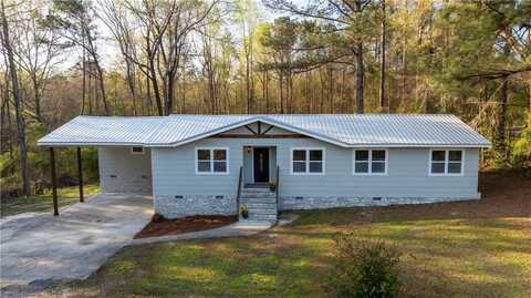 649 Lee Road 235, Smiths Station, AL 36877