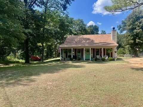 20 Duke Drive, Fort Mitchell, AL 36856