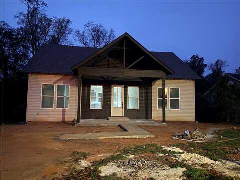 304 Combs Street, Valley, AL 36854