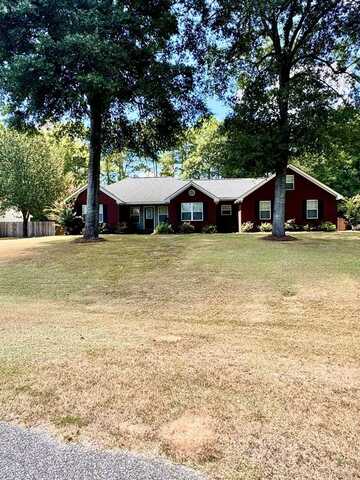 105 Shelley Trail, Troy, AL 36010