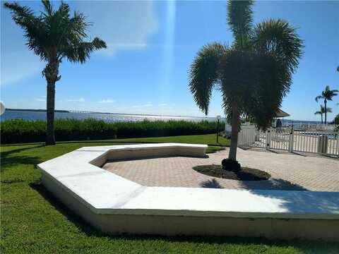 6268 PALMA DEL MAR BOULEVARD S, Saint Petersburg, FL 33715