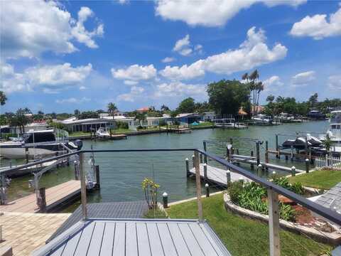 300 176TH AVE. CIRCLE, REDINGTON SHORES, FL 33708