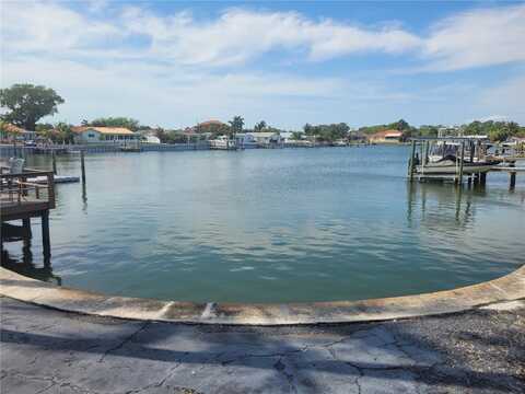 3717 46TH AVENUE S, Saint Petersburg, FL 33711