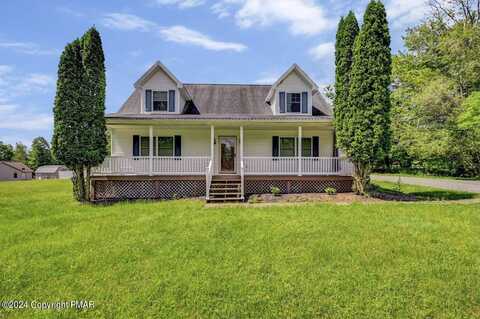 922 Meadowlark Drive, Madison Township, PA 18444