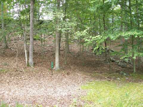 Lot 837 Dover dr, Bushkill, PA 18324