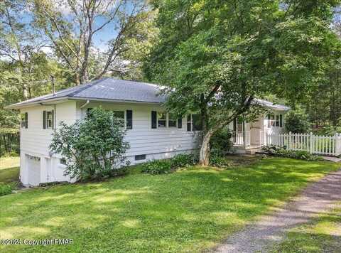 107 Minter Drive, Bushkill, PA 18324