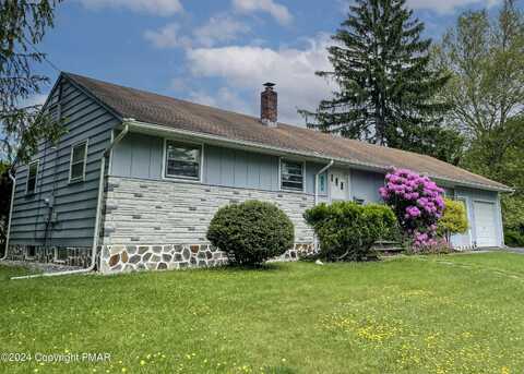 115 Hemlock Road, Stroudsburg, PA 18360