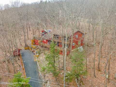 5817 Decker Road, Bushkill, PA 18324